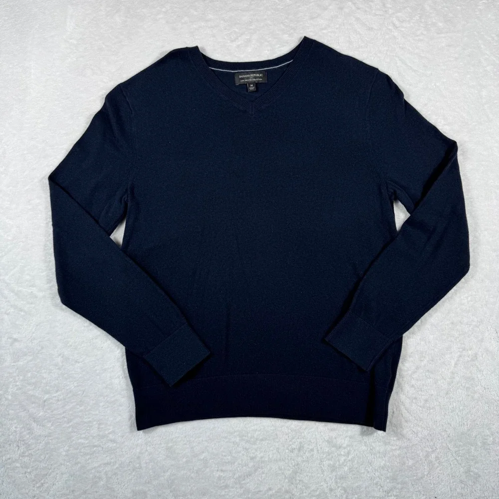 Banana Republic Luxe Sweater Mens Medium Navy Blue V-Neck Cotton Blend Pullover
